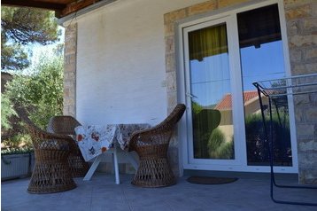 Croazia Privát Donji Karin, Esterno